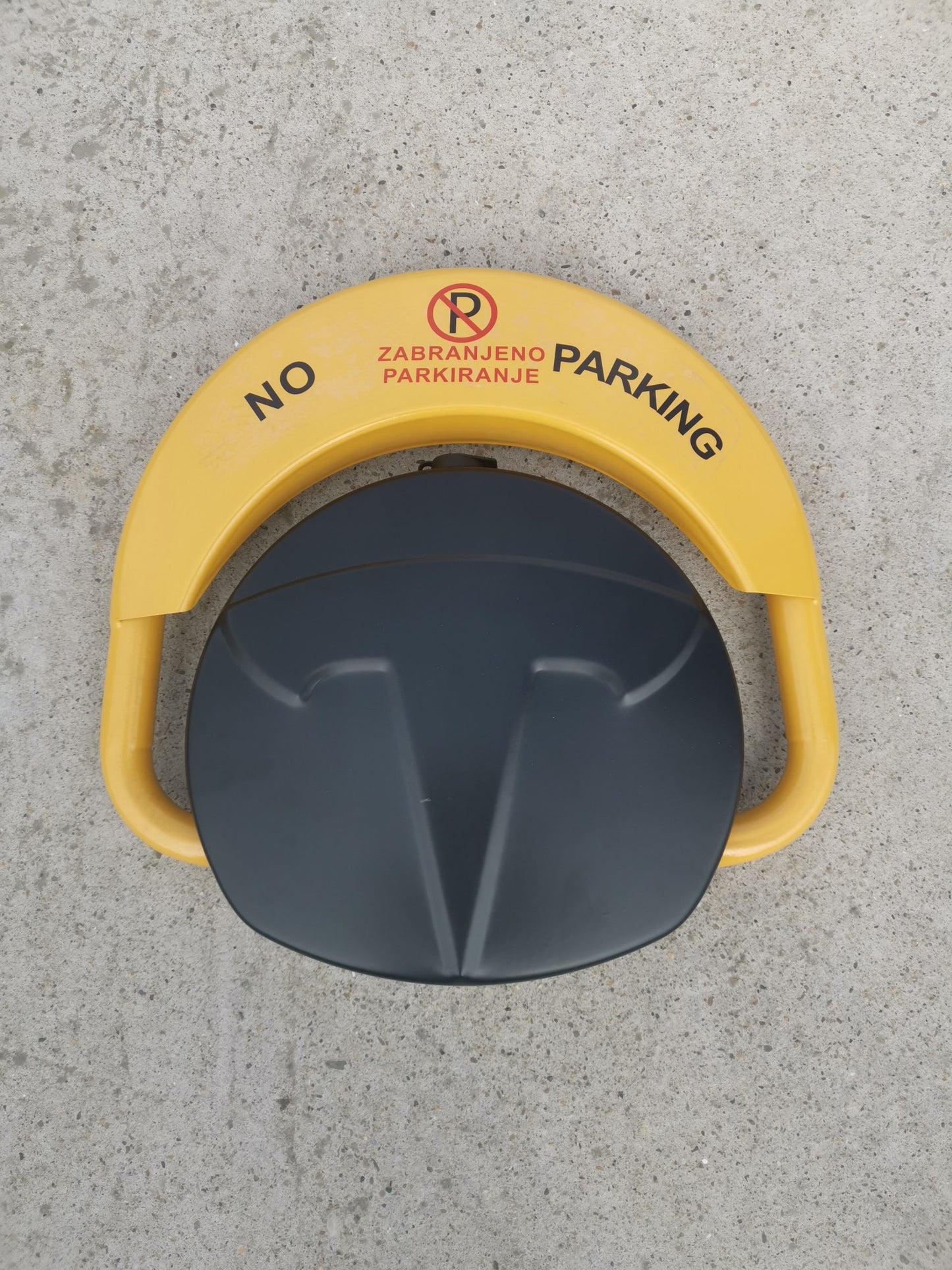 Zaobljena Parking Barijera SA DALJINSKIM