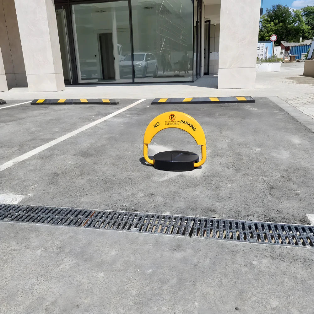 Zaobljena Parking Barijera SA DALJINSKIM